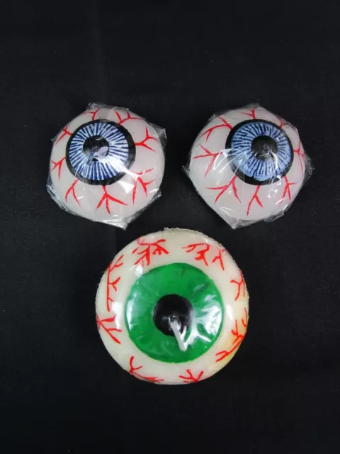 Vintage Set of 3 Spooky Floating Eyeball Candles, 3D Halloween Candles NWT