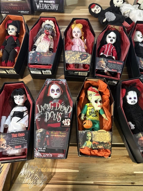 Living Dead Doll Psycho Billies 2000 Doll SetOpens In A New Window Or Tab Price 1321 7692747