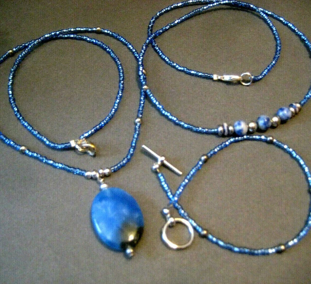 Jewelry lot handmade 3 pieces 2 Necklaces Bracelet blue seed beads stone pendant