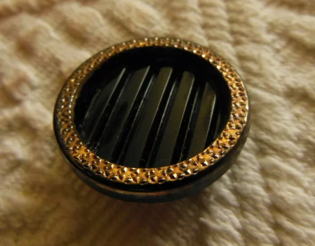 Gros bouton ancien en verre noir doré diamètre: 2,6 cm D6D