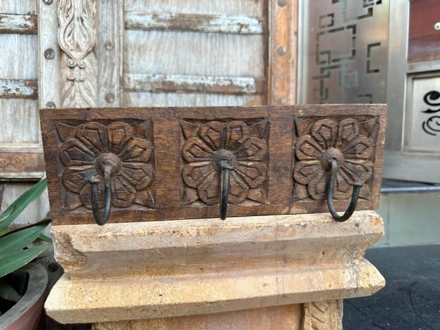 Wooden Made Antique Old Indian Hand Crafted Flower Wall Hanging 3 Hook Hanger