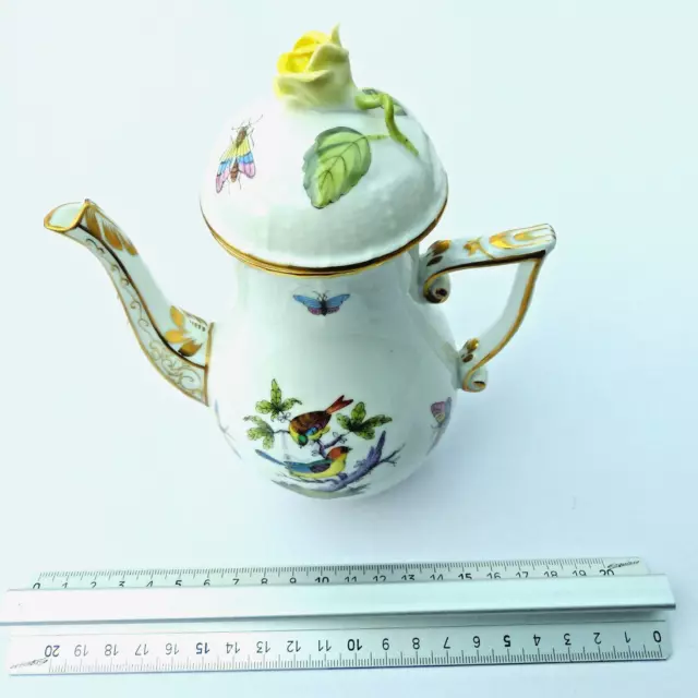 Herend of Hungary, Hand painted Porcelain Coffee Pot - Superb Condition