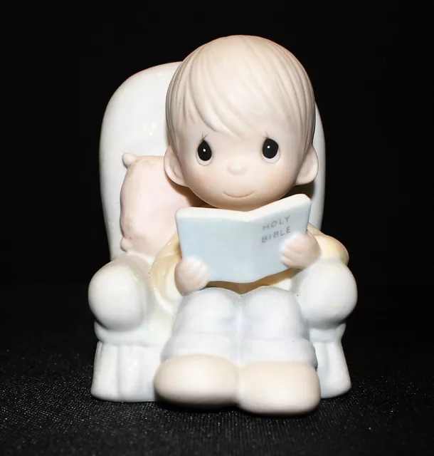 Precious Moments 1985 STORY OF GOD’S LOVE 4" Boy Reading Bible Figurine, 15784