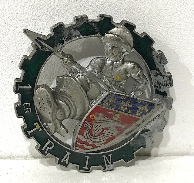 INSIGNE militaire Force française en Allemagne( c47) EUR 3,00 - FR INSIGNE militaire Force française en Allemagne( c47) EUR 3,00 - FR