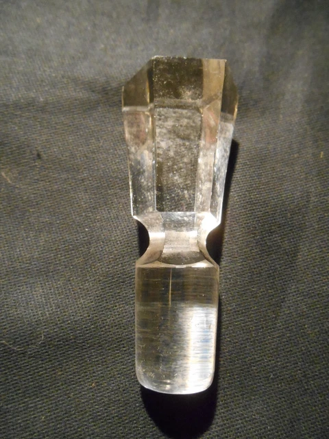 BOUCHON DE CARAFE ANCIEN EN CRISTAL BACCARAT  TAILLÉ A FACETTES ref 47