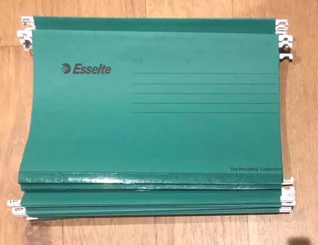 Essellte Foolscap Suspension Files X 40 - Tabs & Paper - Used - Massive Saving