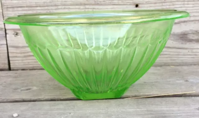 Vintage 1930s Depression Era Nesting Mixing Glass Bowl Green Vaseline 9"