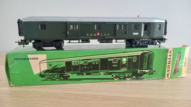 MÄRKLIN 4017 fourgon à bagages allégé SBB BO