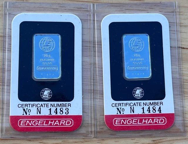 Rare - Pair of Vintage Engelhard 2 1/2 Gram Platinum Bars no Staples Cert Card