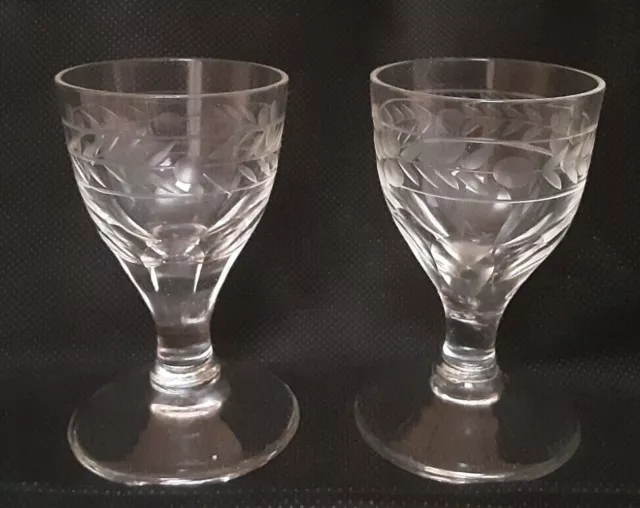 2 X Vintage Retro Etched Small Sherry Port Stem Glasses
