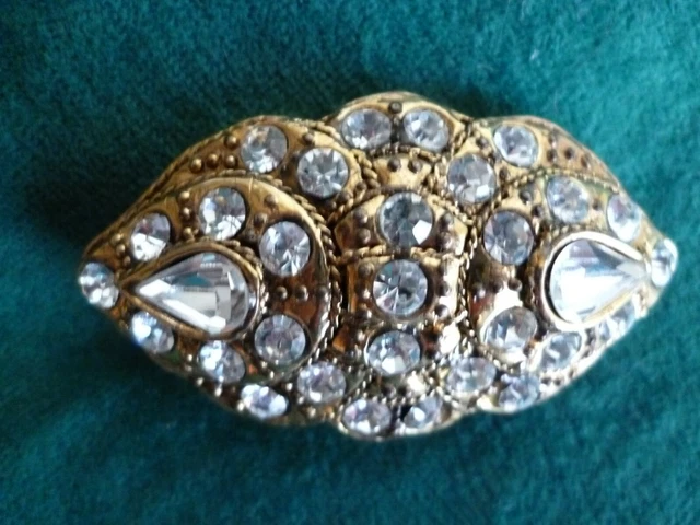 Christian Lacroix, sublime broche vintage croix avec pierres de couleu