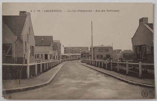 CPA Hauts-de-Seine 92 Argenteuil, La cité d’Orgemont, rue des Normands