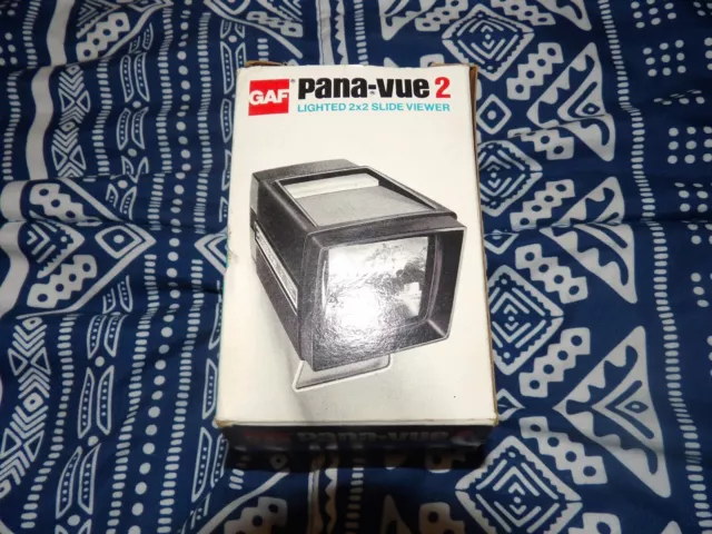 GAF Pana-Vue 2 Lighted 2x2 Slide Viewer Works See Description