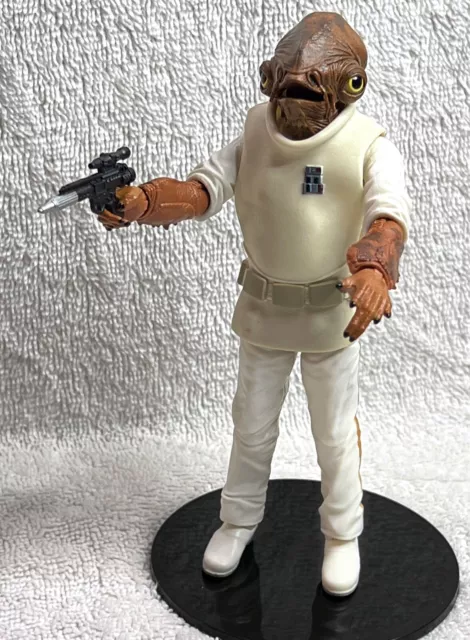 Admiral Ackbar • Star Wars Black Series Collection