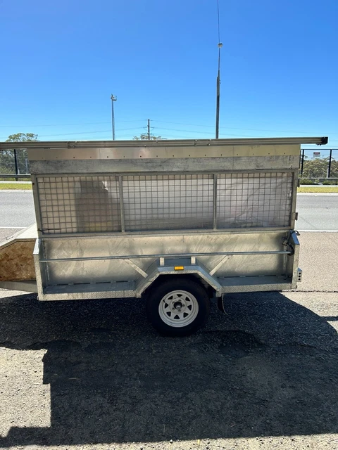 Trailer galvanised