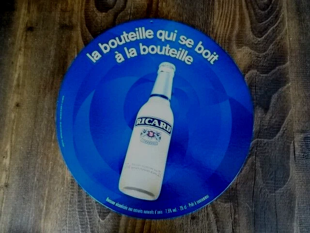Carton publicitaire RICARD en bouteille -- Double face -- A suspendre --