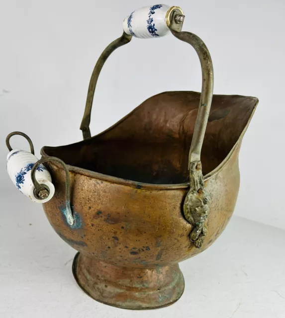 Large Antique Copper Coal Scuttle Ash Bucket Planter Brass Lion's Heads