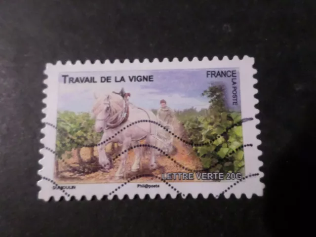 FRANCE 2013 timbre 822 AUTOADHESIF CHEVAUX DE TRAIT TRAVAIL DE LA VIGNE oblitéré