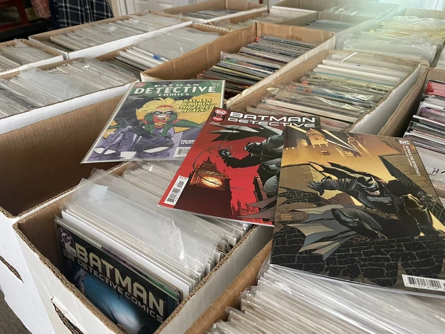 Lot of (15) Batman Comic Books Dark Knight Detective Shadow of The Bat etc