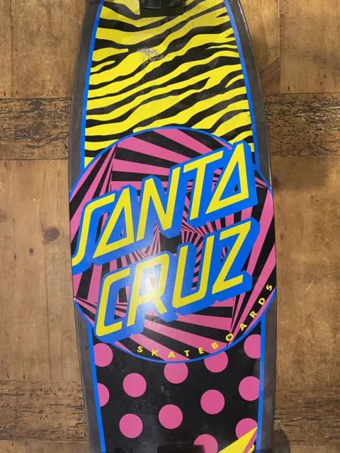 SANTA CRUZ SAVED BY THE SHARK SKATEBOARD COMPLETE-10x36 cruiser