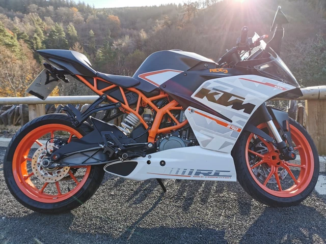 KTM RC390 ABS ** ready to ride away.