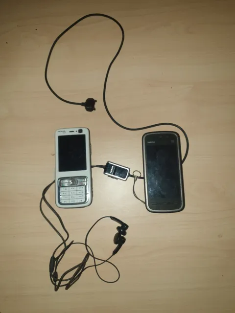 Nokia mobile phone x 2