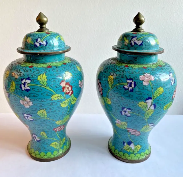 Beautiful pair vintage 40s Chinese export cloisonné-enamel baluster jars  covers