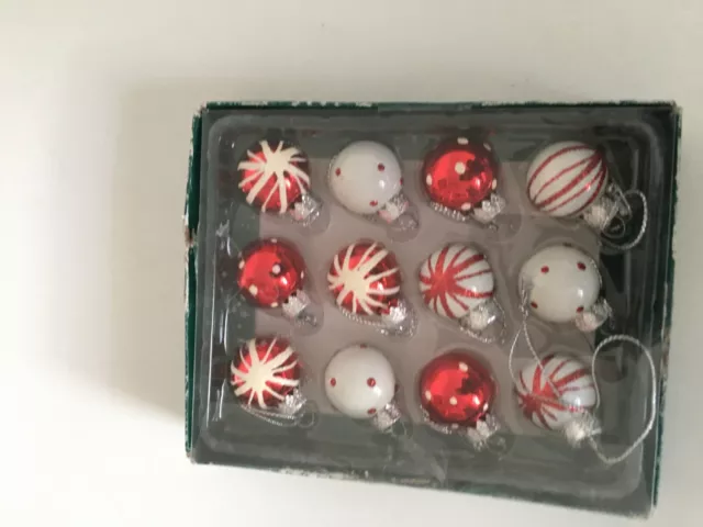 Kurt Adler GG0294 1-Inch Mini Glass Ornament Set, Red, White 12pc.