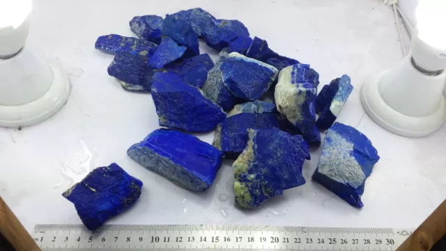 Grad AAA Lapis Lazuli Blue Natural 100 grams parcel rough, cut polished, lot 2