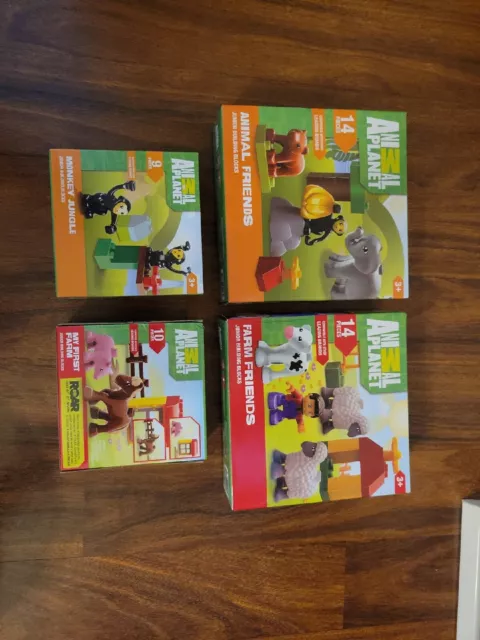 ANIMAL PLANET New In Box Farm Friends junior building blocks 4 Sets