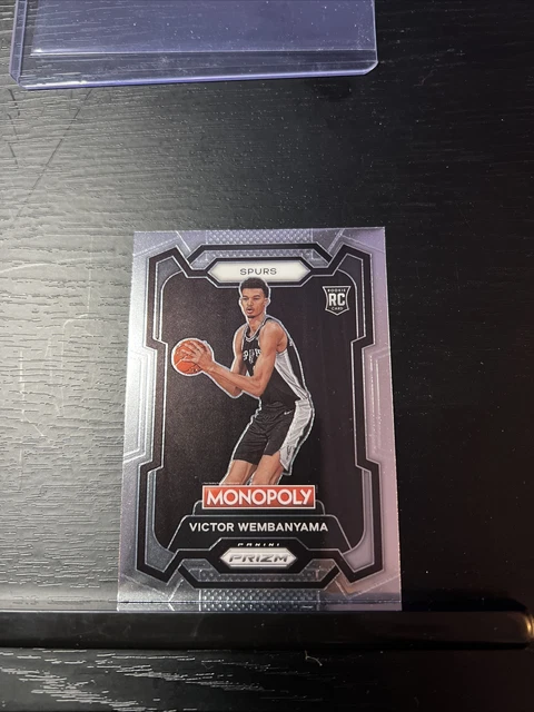 Carte Victor Wembanyama Rookie 2024 Topps Finest - Arrivals - San Antonio Spurs - Near Mint