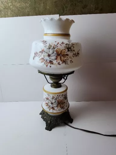 Accurate Casting Vintage Double Globe Hurricane Lamp Floral Tan VGC!