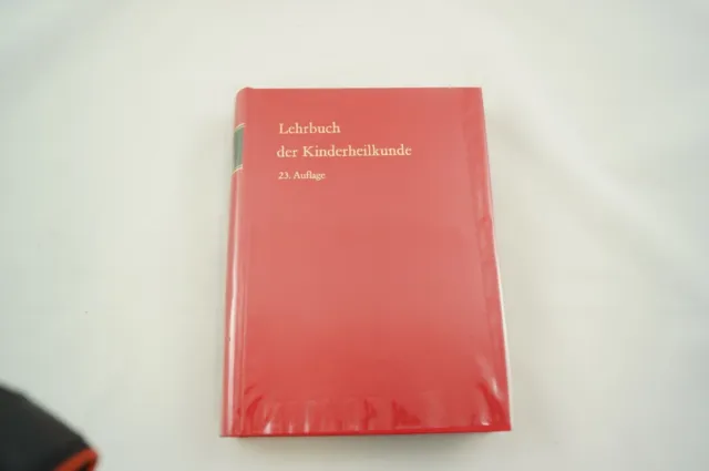 Lehrbuch der Kinderheilkunde ((Hsg.), Gustav Fischer Verlag 1975)