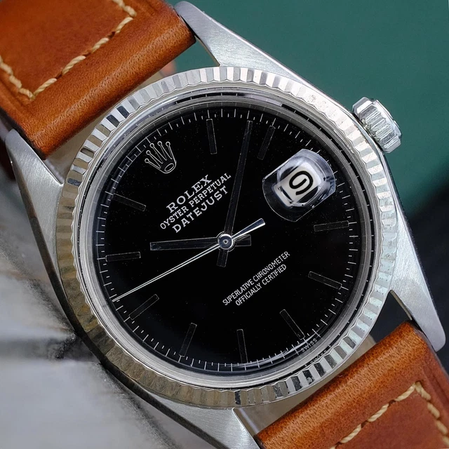 Casio MTP1375D-3AV Orologio da uomo in acciaio inossidabile | FindTheDeal