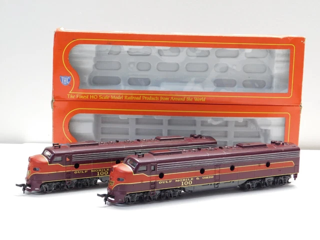 HO SCALE IHC Gulf, Mobile & Ohio E8 Powered & Dummy Diesel Locomotive Trains