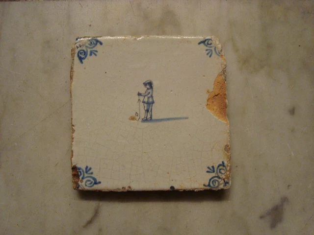 17th century delft handpainted dutch  tile,around 1660 , golf, sport  kolf 3