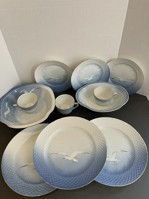 11 PC B&G ROYAL COPENHAGEN SEAGULL CHINA Dinner Plates Cups B&B Veg Servers EUC