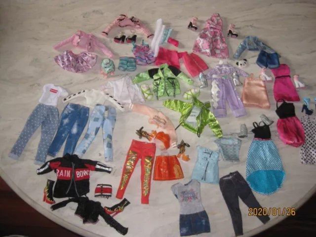 Rainbow High Doll Clothes ans Shoes Large Lot