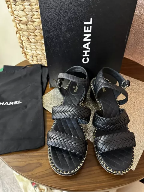 CHANEL 2022 Cruise Patent Calfskin Green Mules 38.5 7.5 SOLD OUT