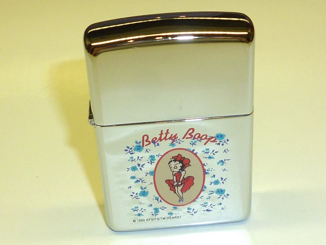 Vintage Zippo più Leggero W. Lacca Motivi - " Di Betty Boop " - Never Struck
