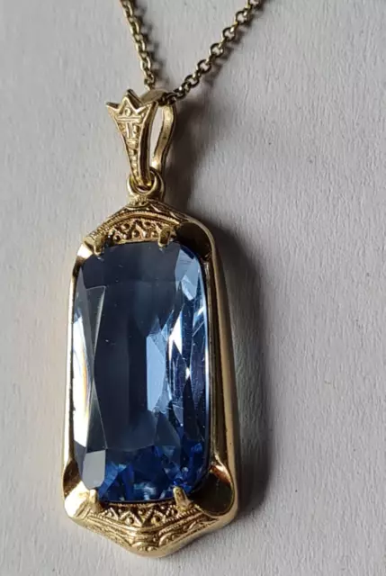 antike Kette + Anhänger - golden - blauer Stein - Jugendstil - mit Punzen - Erbe