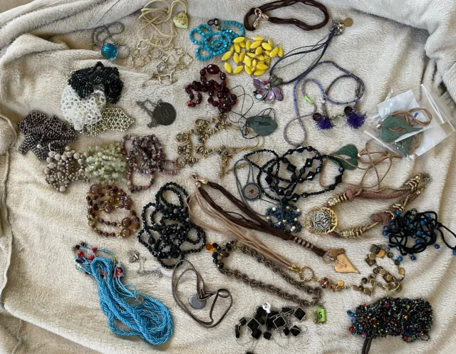 Vintage Estate 40 pc Jewelry Necklaces Chicos Israeli Crystals Beads Wearable