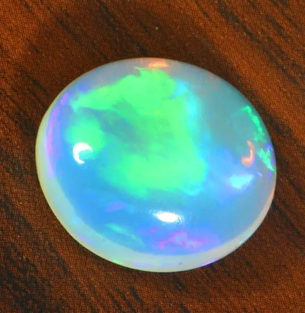 Cabochon en opale éthiopienne 11,90 ct de qualité AAA multi-feu naturel 18...