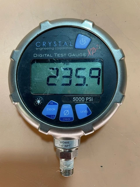 AMETEK CRYSTAL XP2i Digital Pressure Gauge 5000 PSI