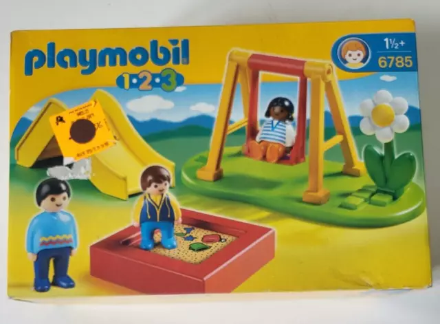 Playmobil - 6785 - Figurine - Enfants Et Parc De Jeux