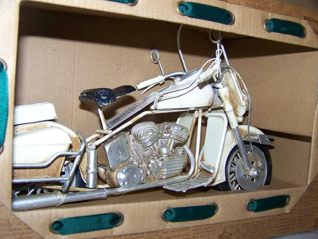 Miniature Harley-Davidson Iron House – Échelle 1/10 – Bordeaux – Zamac – Sans Boîte