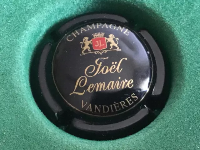 Capsule de champagne, Joël Lemaire, noir or et rouge