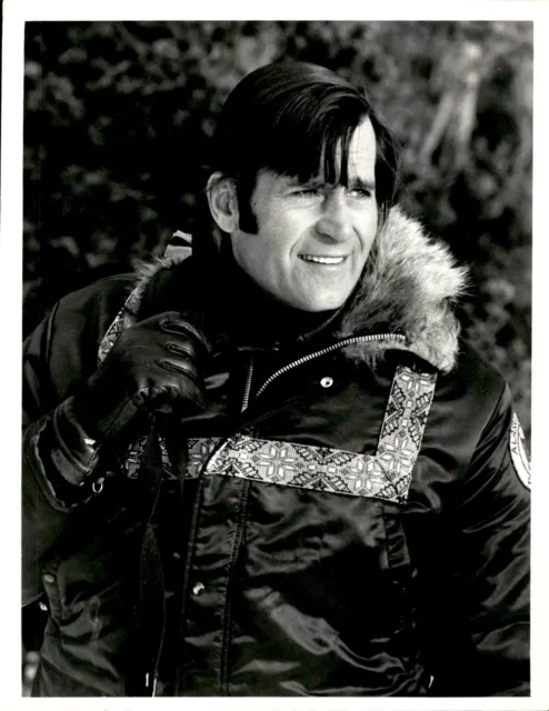 BR48 Rare Original Photo CLINT WALKER Handsome Actor in Wilderness Hike Scene