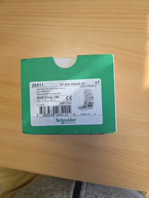Moteur Schneider Electric BMH0701 P06A2A - Occasion En état Fonctionnel Parfait