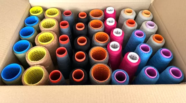 (9,90€/kg) Schurwolle Merino Polyacryl 5,8kg Garn Kone Paket Z597-602